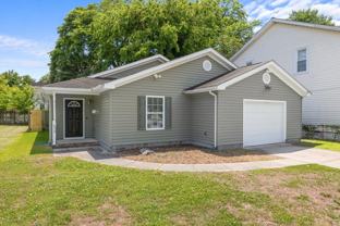 633 W 29th St - Photo 1 of 1