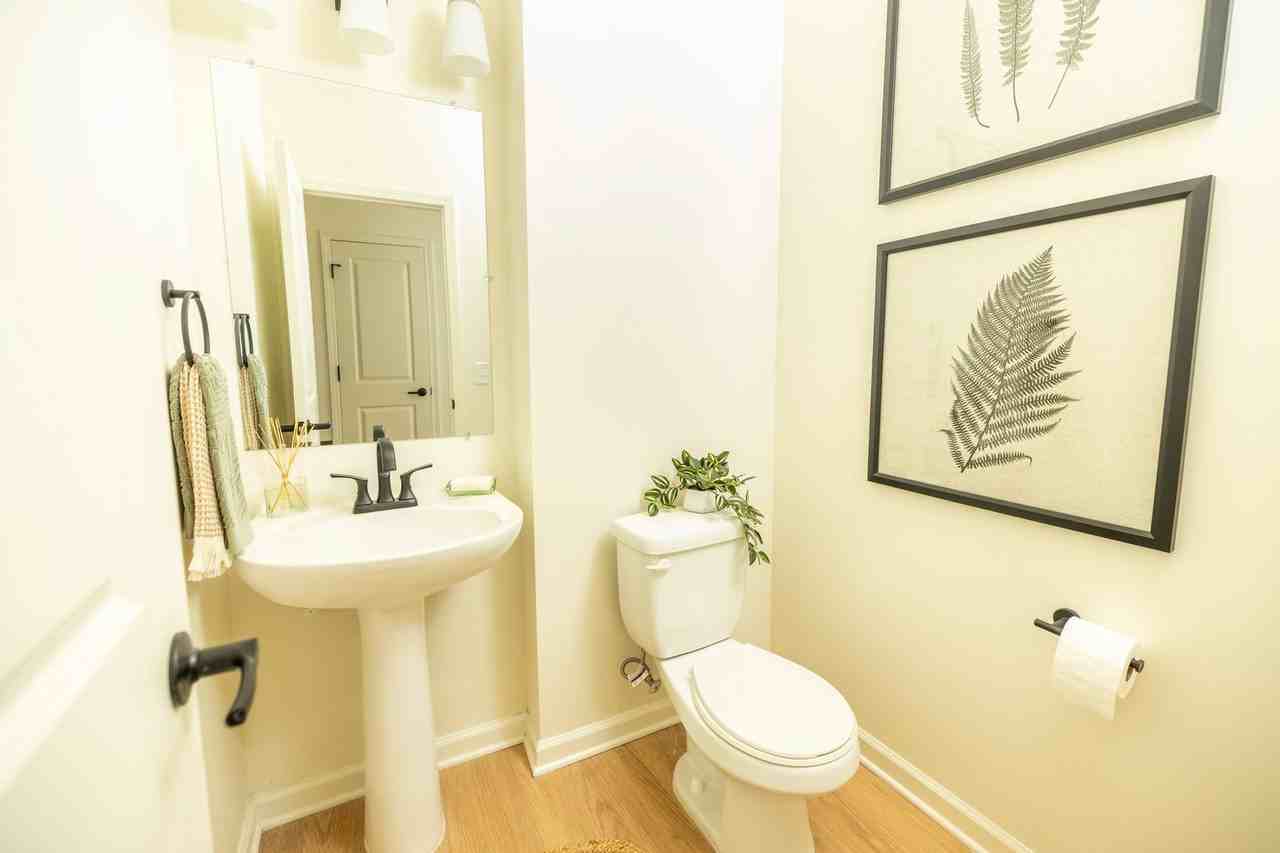 160 Misty Lee Ln #204 - Photo 7 of 22