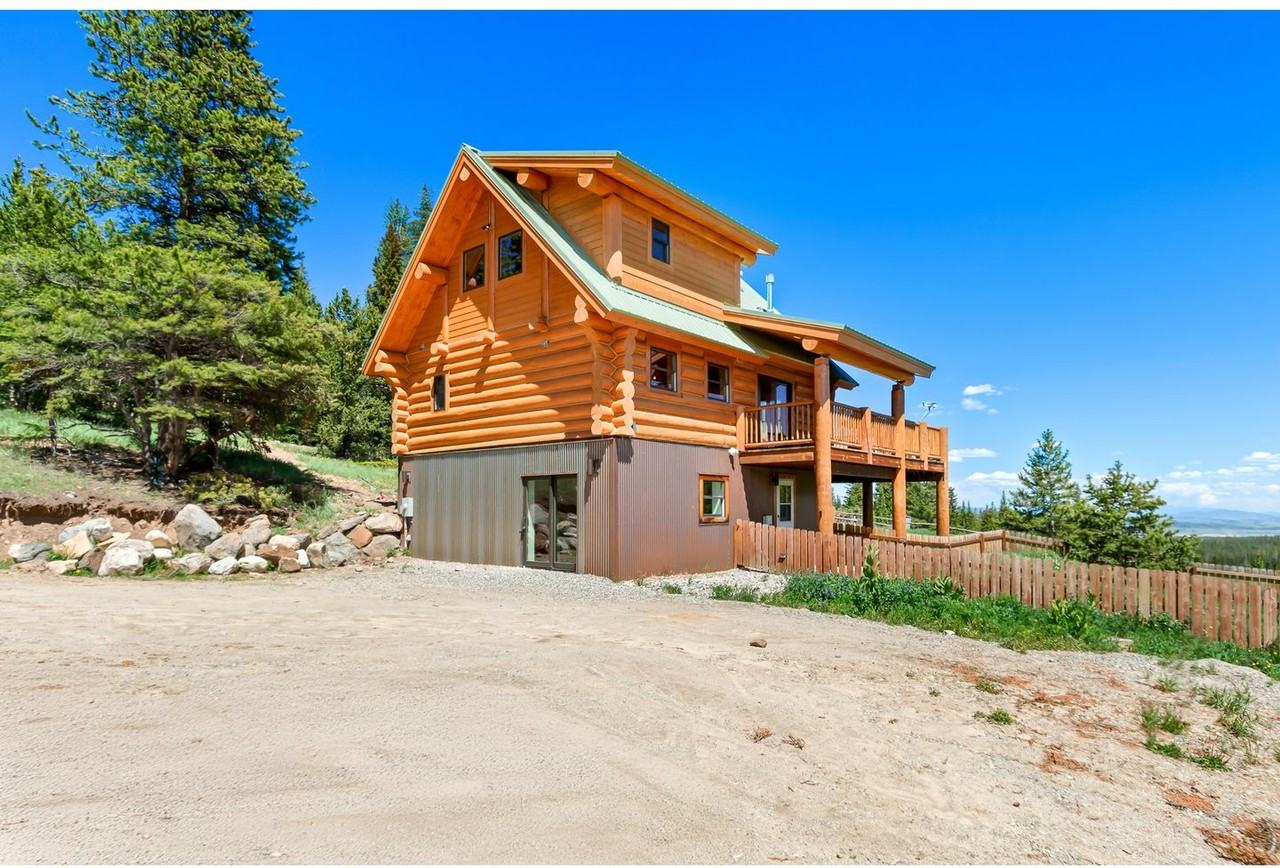 1204 Zebulon Ct - Photo 4 of 48