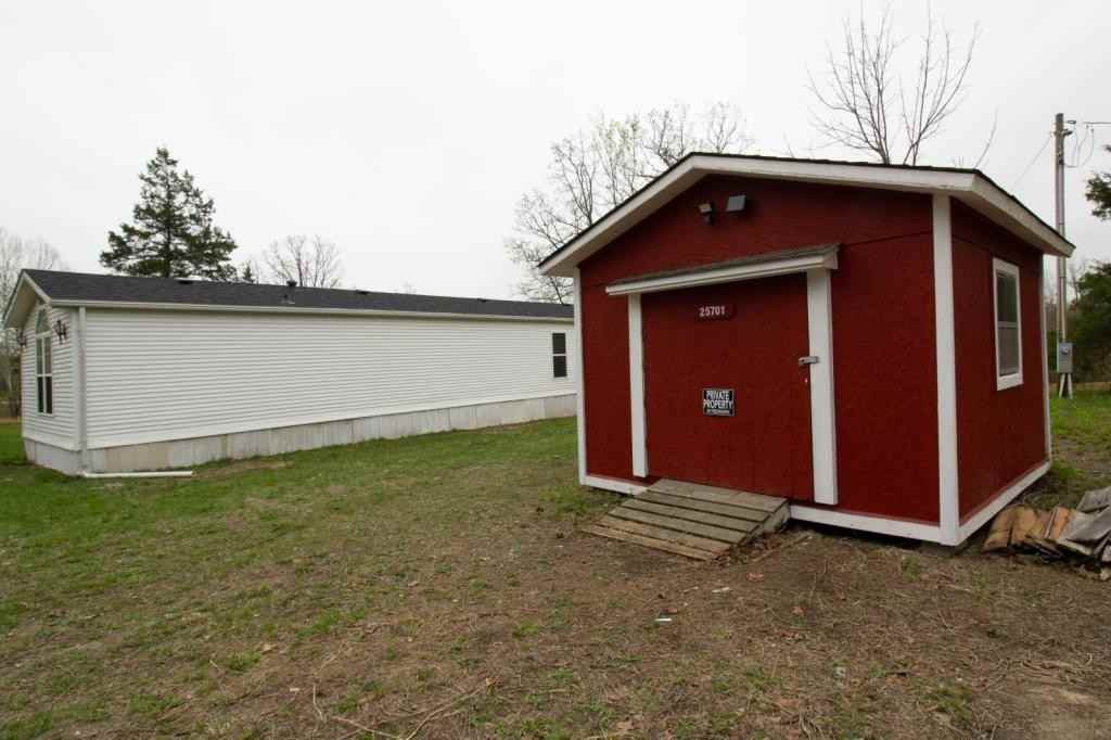 25701 Recoil Dr - Photo 2 of 16