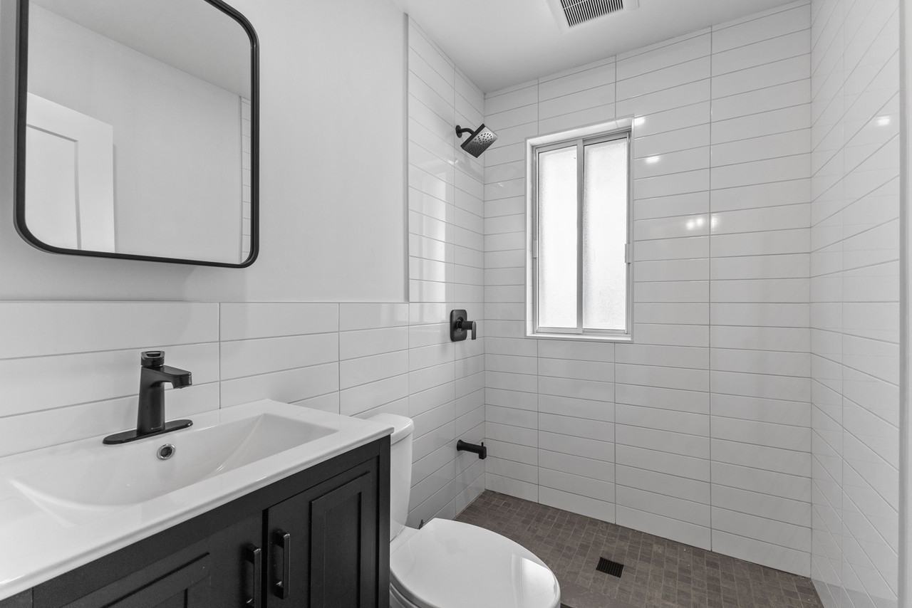 2985 Avenue Mercier - Photo 4 of 9