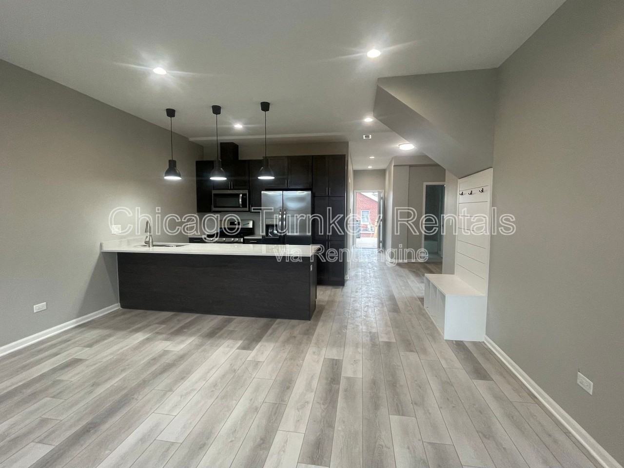 1927 S Morgan St #2 - Photo 3 of 24