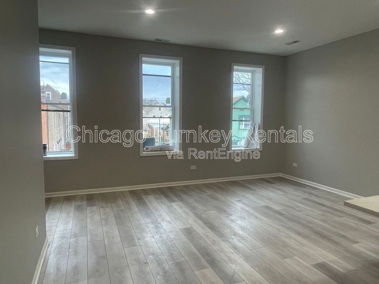 1927 S Morgan St #2 - Photo 7 of 24