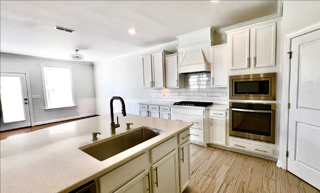 2401 Pecan Ridge Way - Photo 6 of 24