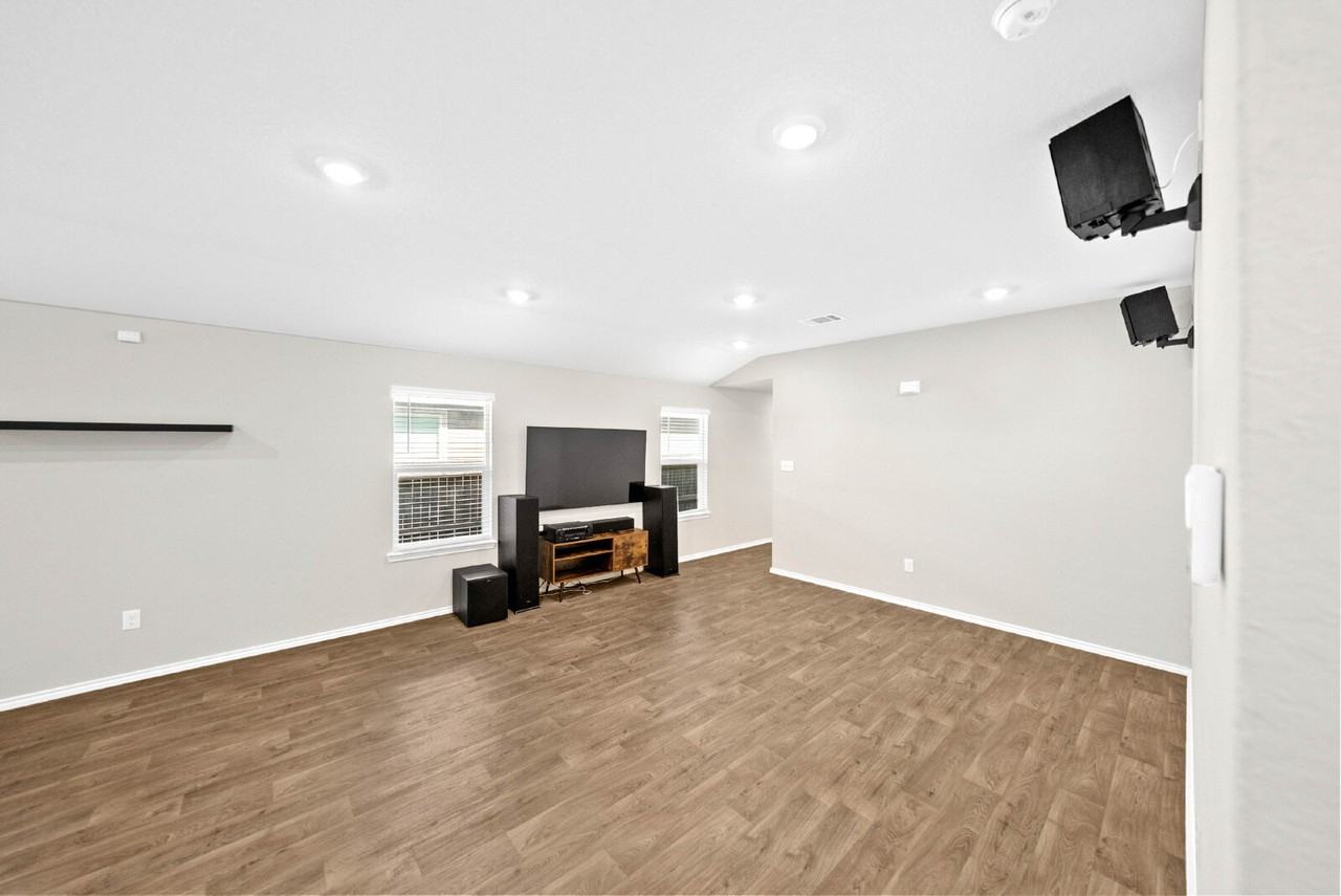 12118 Pease Riv - Photo 6 of 43