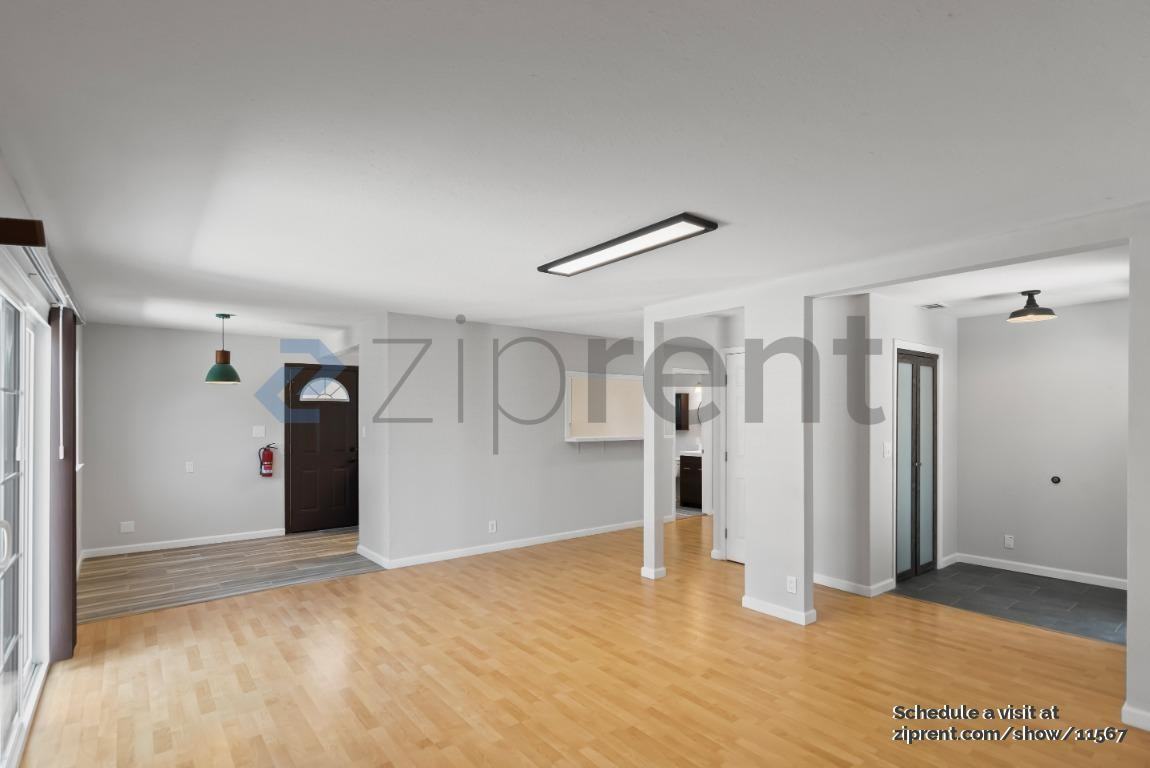 4726 Armour Dr - Photo 7 of 26