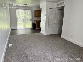 542 Villa Dr - Photo 1 of 1