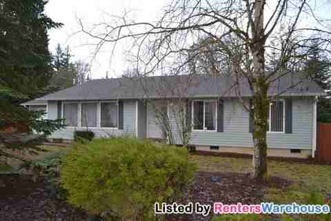 300 Cedar Ct - Photo 2 of 15