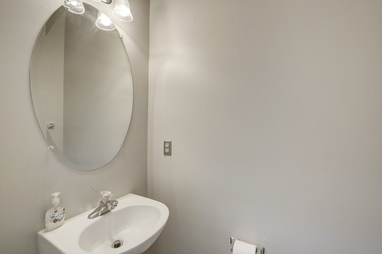 191 Somervelle St #101 - Photo 6 of 23