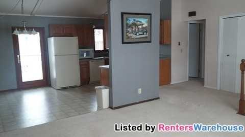 102 South St SW - Photo 2 of 14