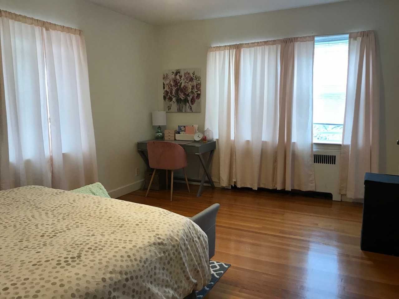 20 Fairbanks St #5 - Photo 7 of 8