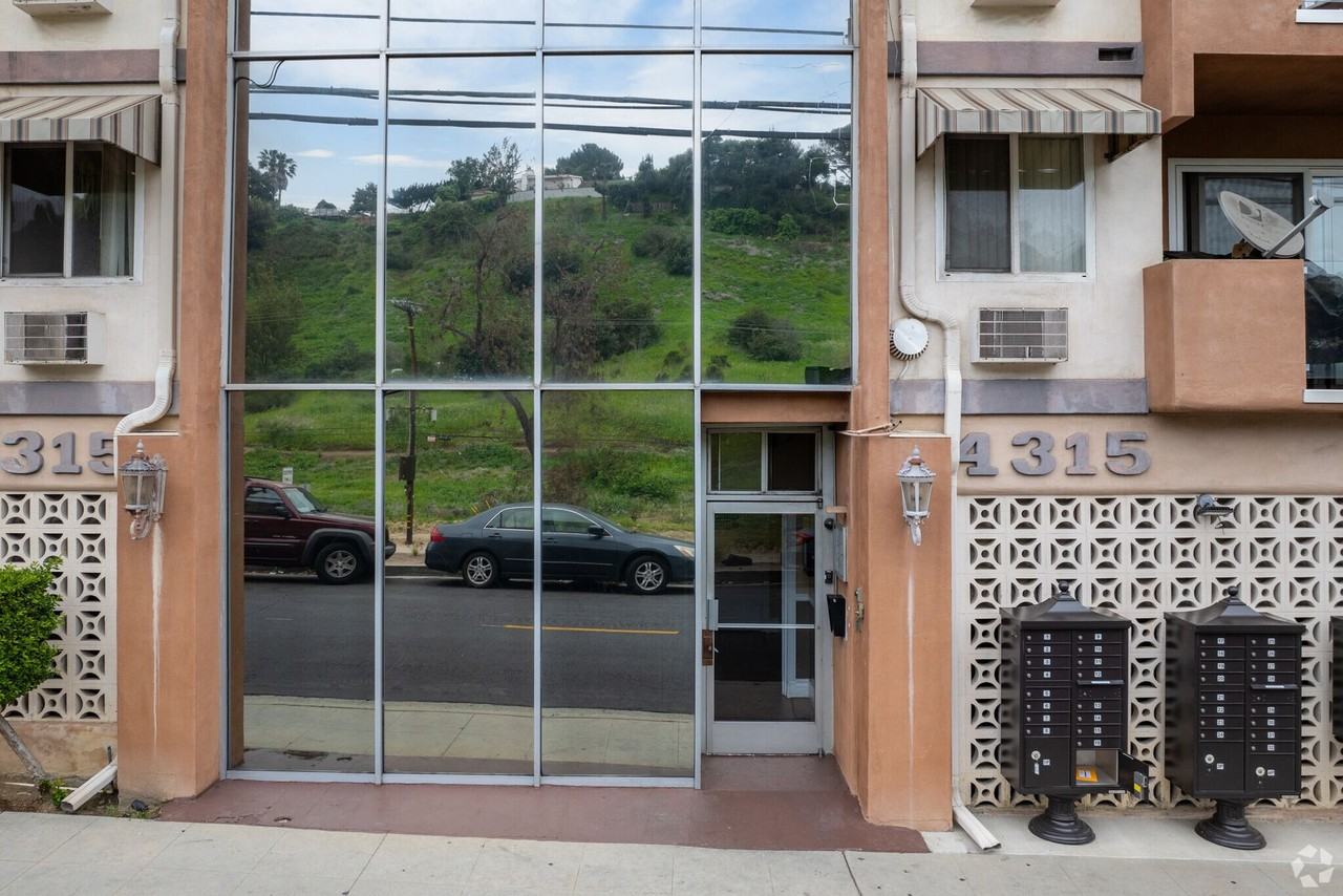 About 4315 Don Tomaso Dr - Photo 6 of 8