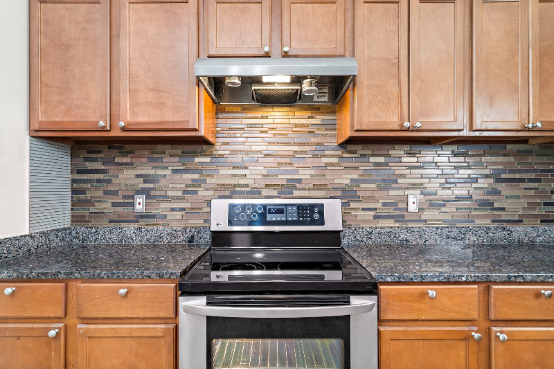 1115 Tarpley Avenue - Photo 3 of 14