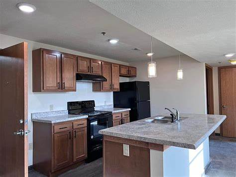 1114 Quarrier St - Photo 3 of 6