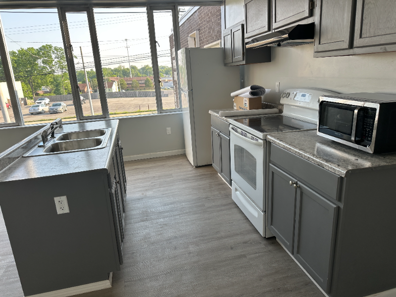 2838 Linden Ave #101 - Photo 2 of 20