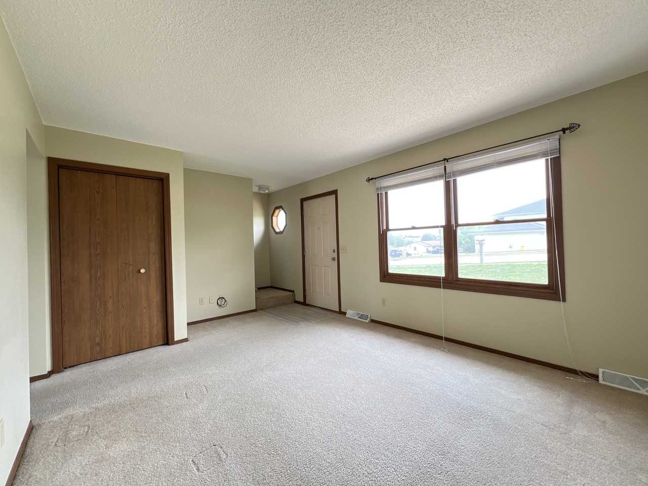 2095 Radford Road - Photo 3 of 22