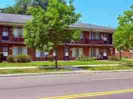 featured image of 4535 Cadieux Rd