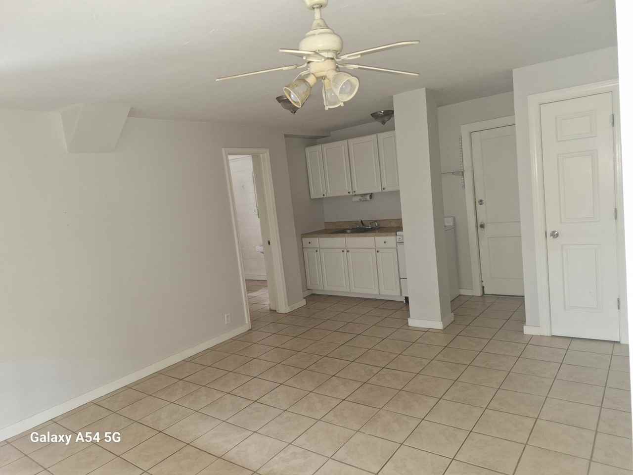 108 West Bogue Boulevard Unit C - Photo 3 of 8