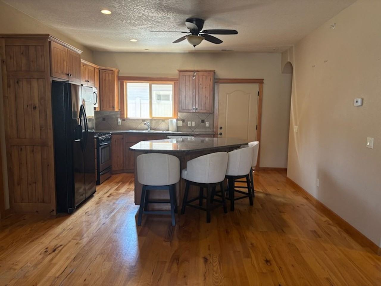 1337 E Mordyl Loop - Photo 7 of 21