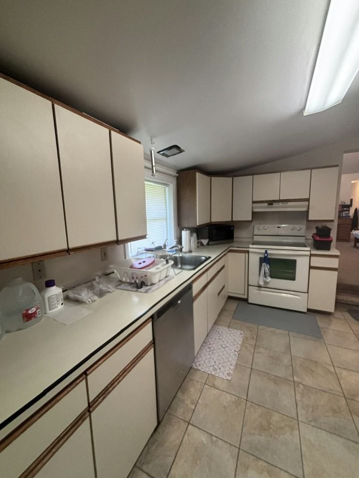 25 Delaware Avenue - Photo 6 of 21