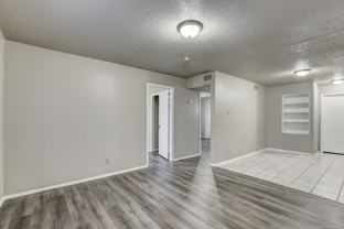 Parkview Apartments - Photo 1 of 1