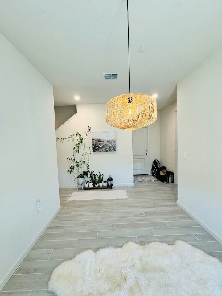 4018 Kenwood Circle - Photo 5 of 30