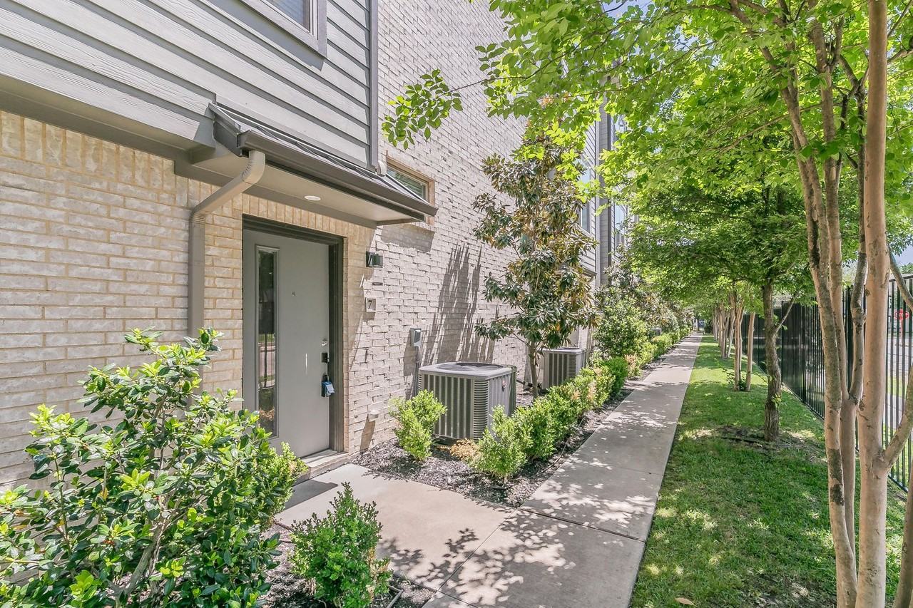 5901 Ross Ave #7 - Photo 2 of 27