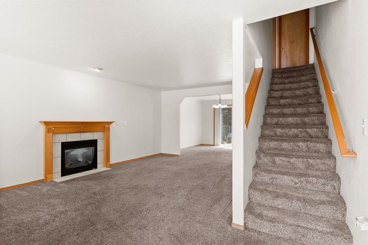 6032 Se Reedway St - Photo 3 of 23