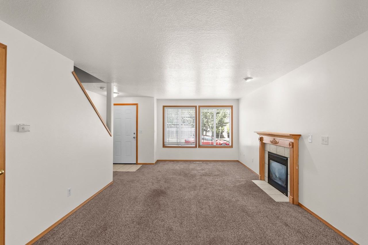 6032 Se Reedway St - Photo 6 of 23