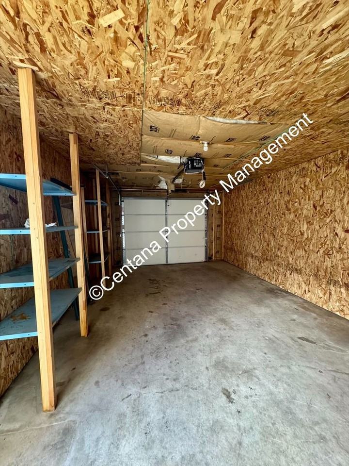 800 W Galena St - Photo 7 of 50