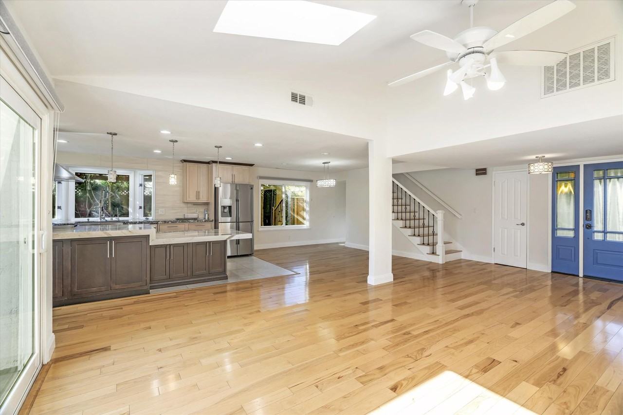 468 Edelweiss Dr - Photo 3 of 17