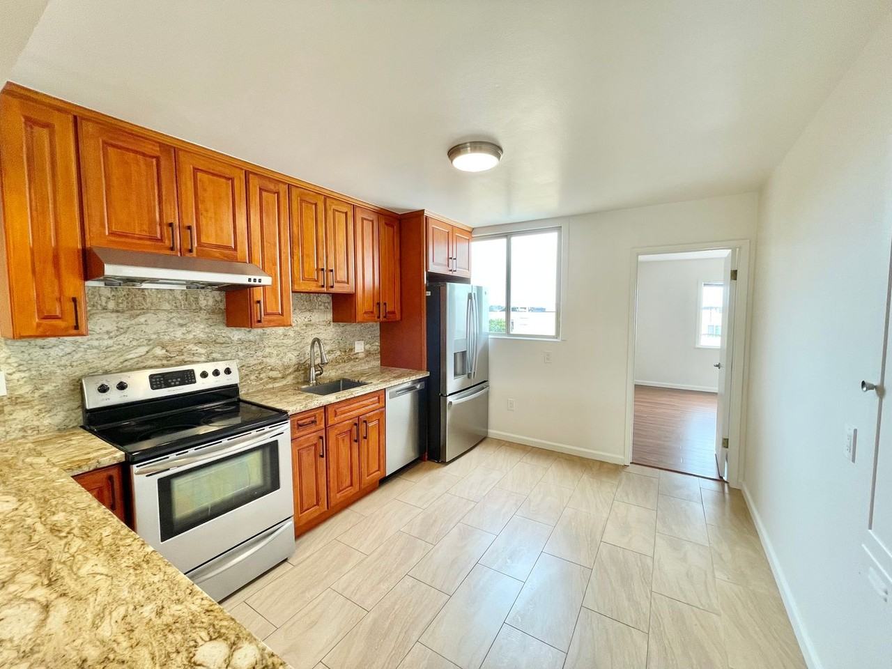 2663 42nd Ave - Photo 2 of 28