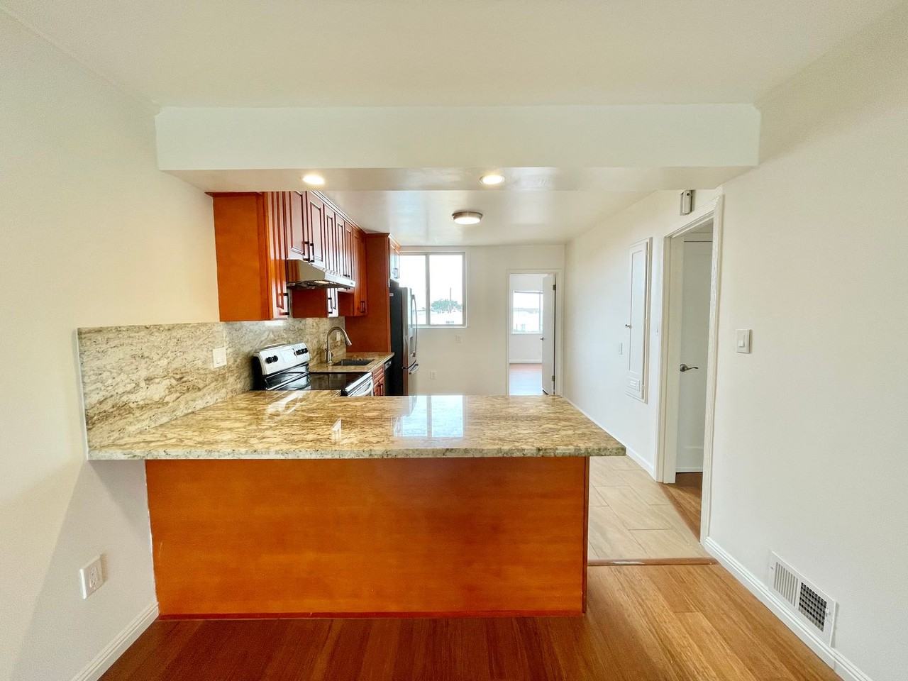 2663 42nd Ave - Photo 3 of 28