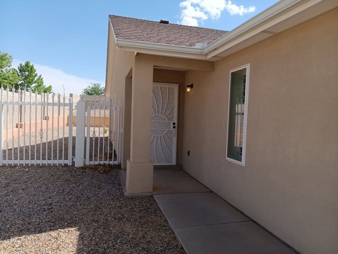 6100 Costa Blanca Ave Nw - Photo 3 of 6