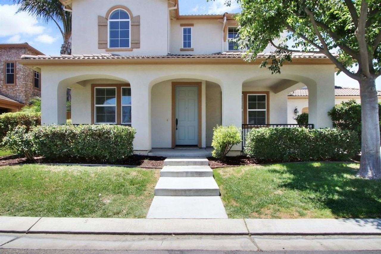 121 Portrait Ln - Photo 2 of 34