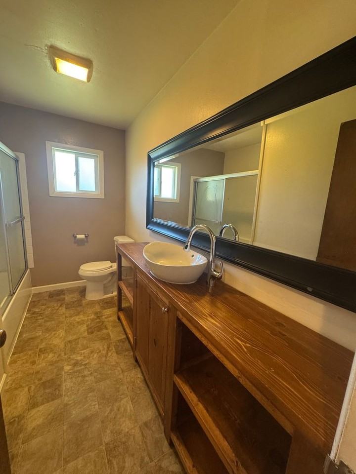 3630 Laverne Ave - Photo 6 of 17