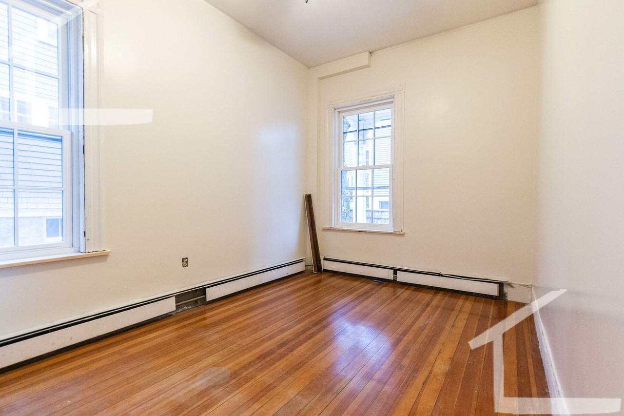 14 Littell Rd - Photo 7 of 13