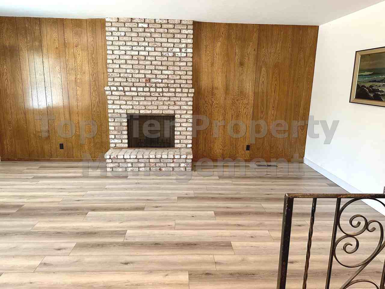 2265 Walnut Blvd - Photo 3 of 17