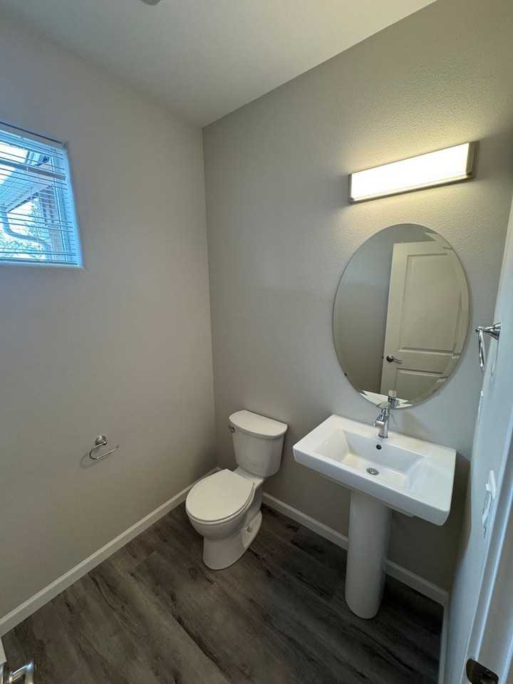 66 Sand Ridge Ct - Photo 5 of 20