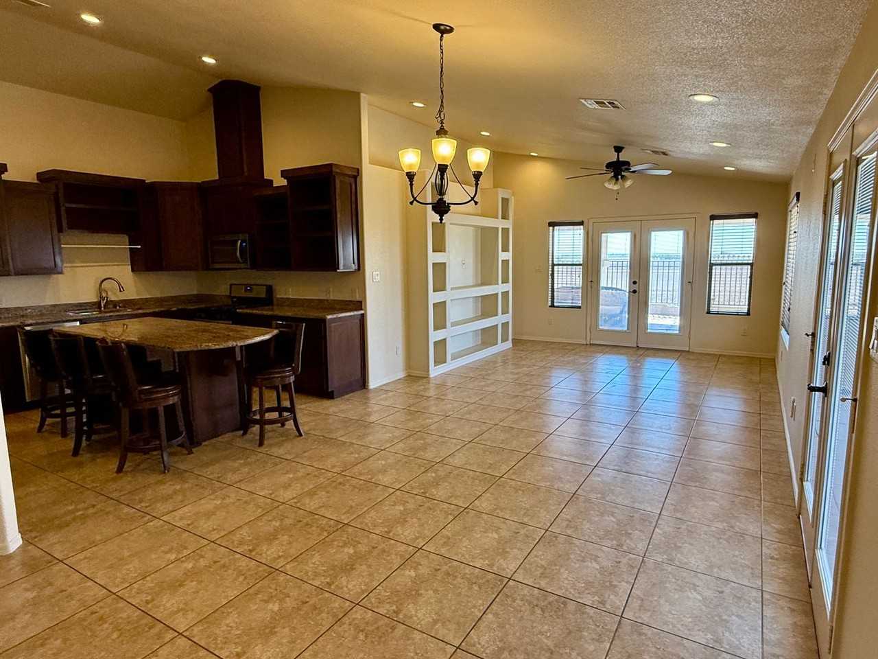 2174 N David Riedel Blvd - Photo 5 of 32