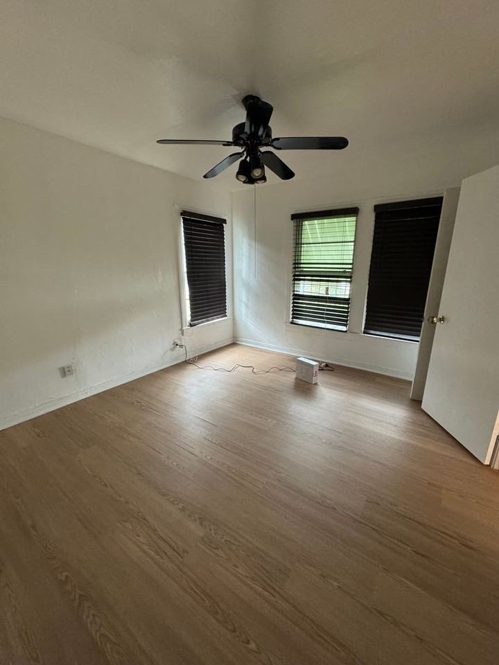 1037 Colvin St - Photo 3 of 9