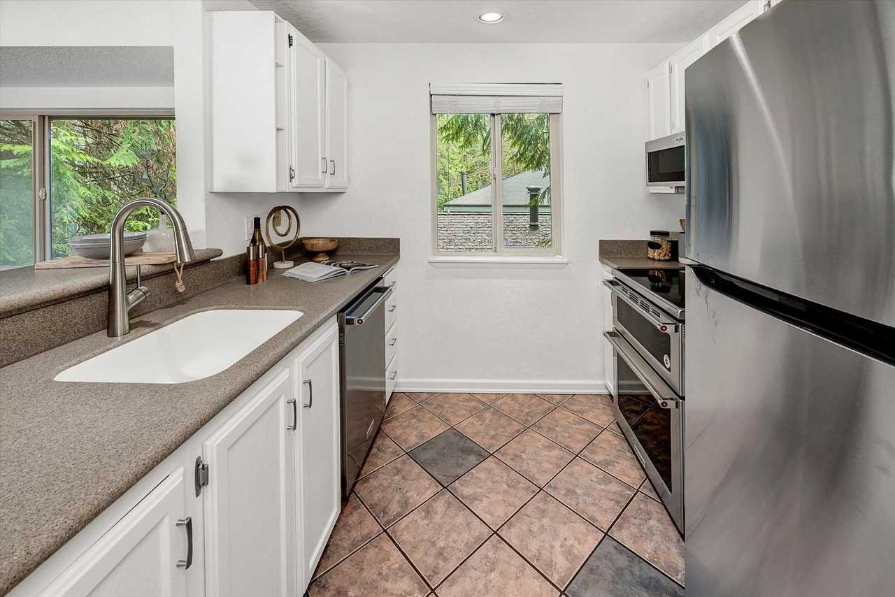 14605 Ne 81st St #D19 - Photo 5 of 32