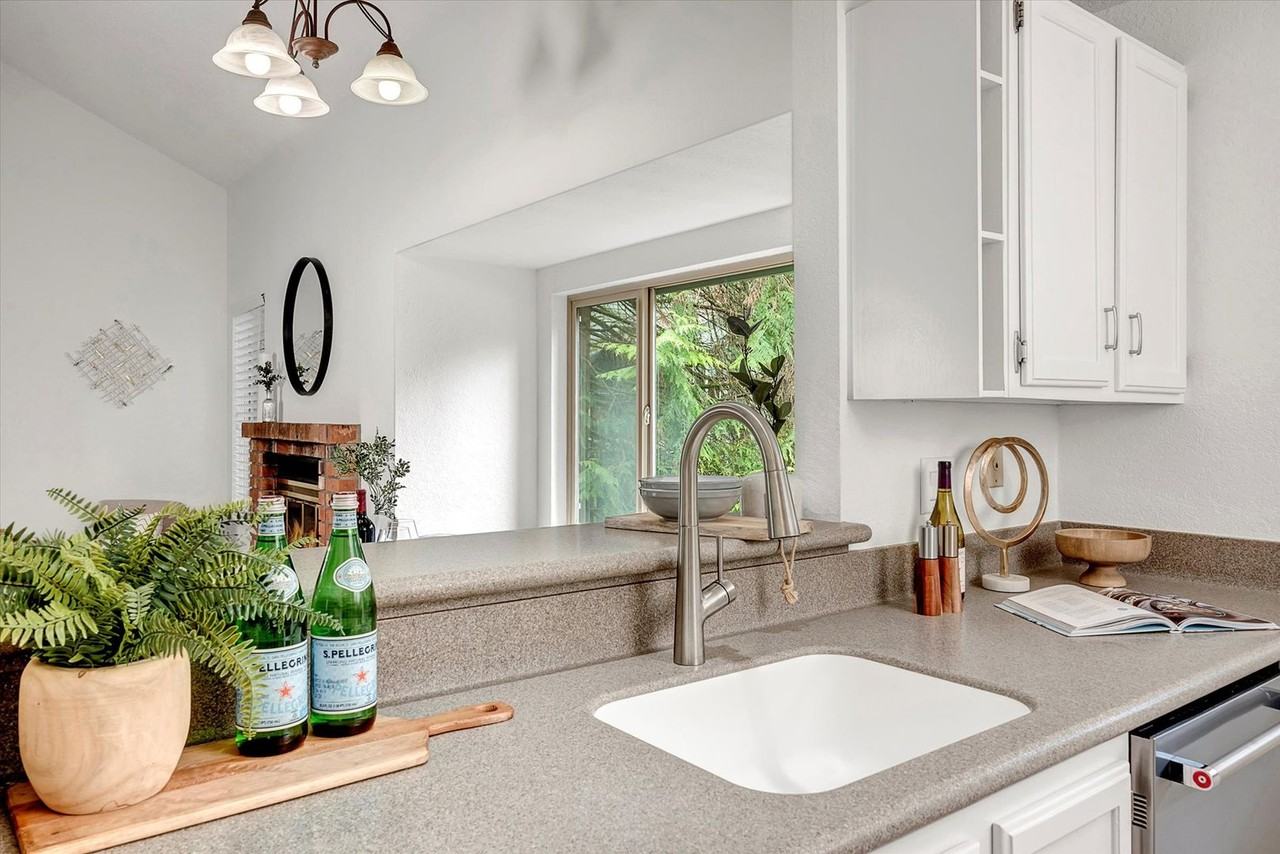 14605 Ne 81st St #D19 - Photo 6 of 32