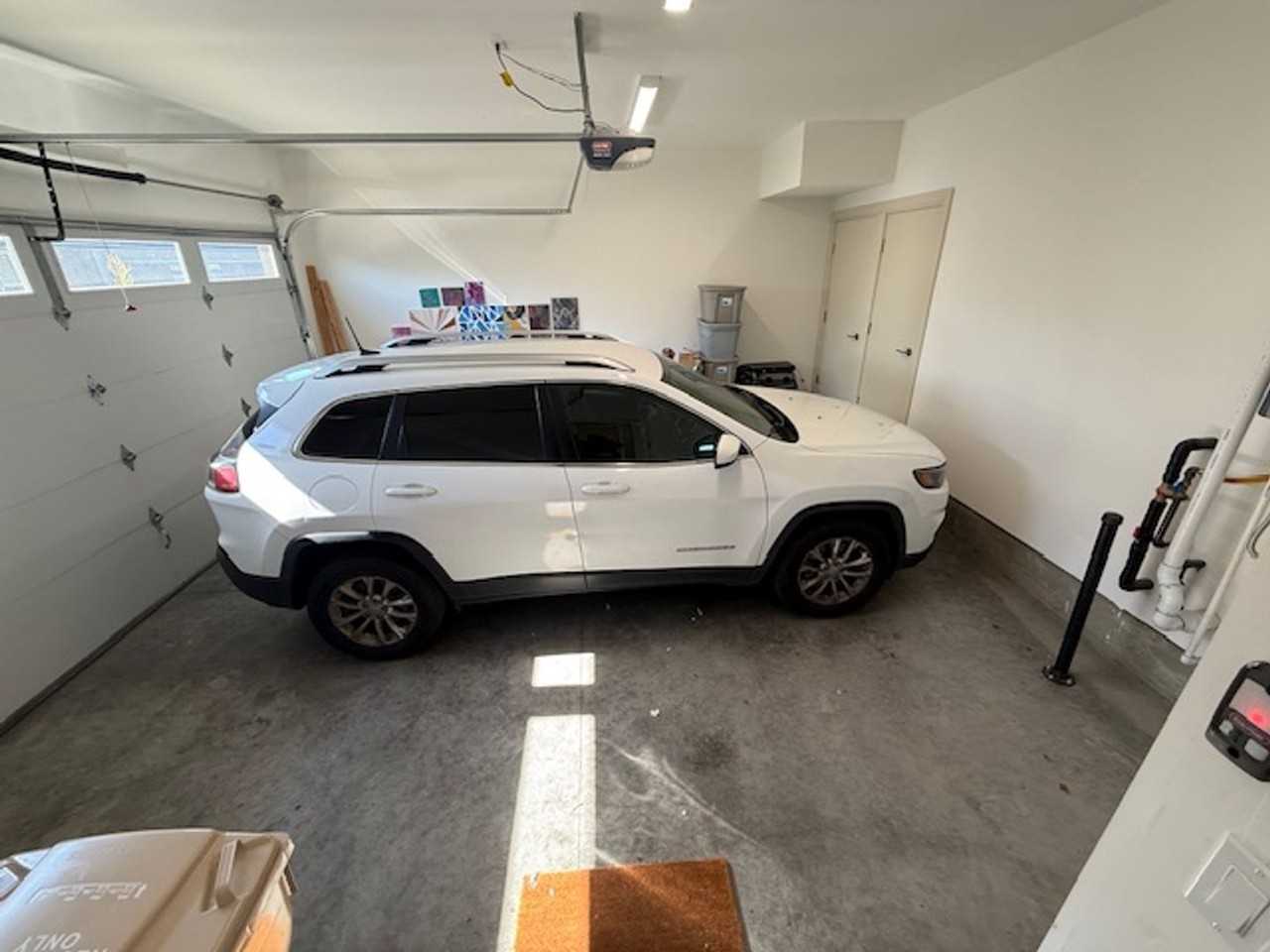 1879 Sw Stanford St - Photo 4 of 22