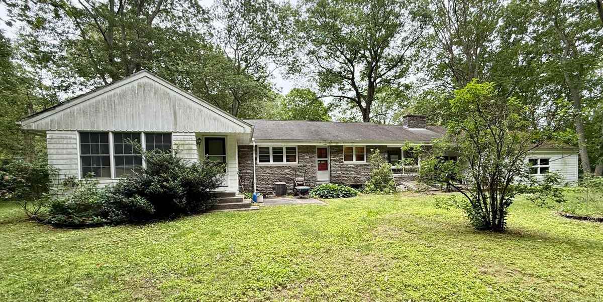 15 Highland Rd ##1 - Photo 3 of 17