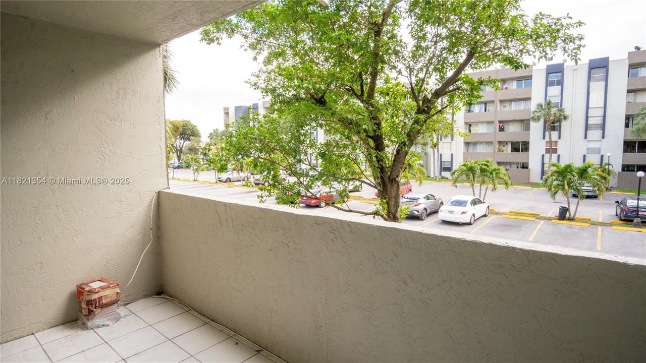 10090 Nw 80th Ct #1245 - Photo 4 of 23