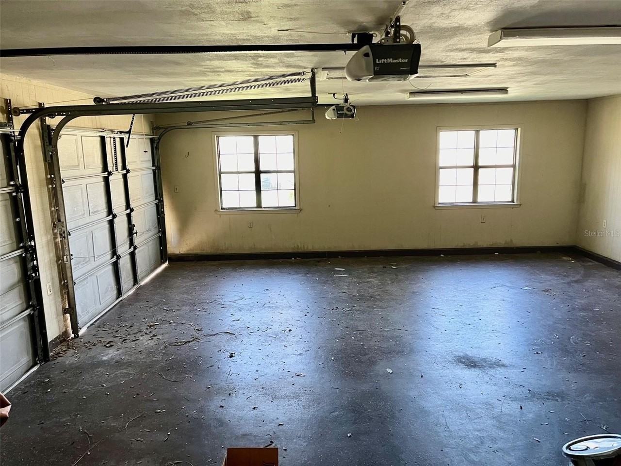 37700 Clinton Ave - Photo 4 of 25