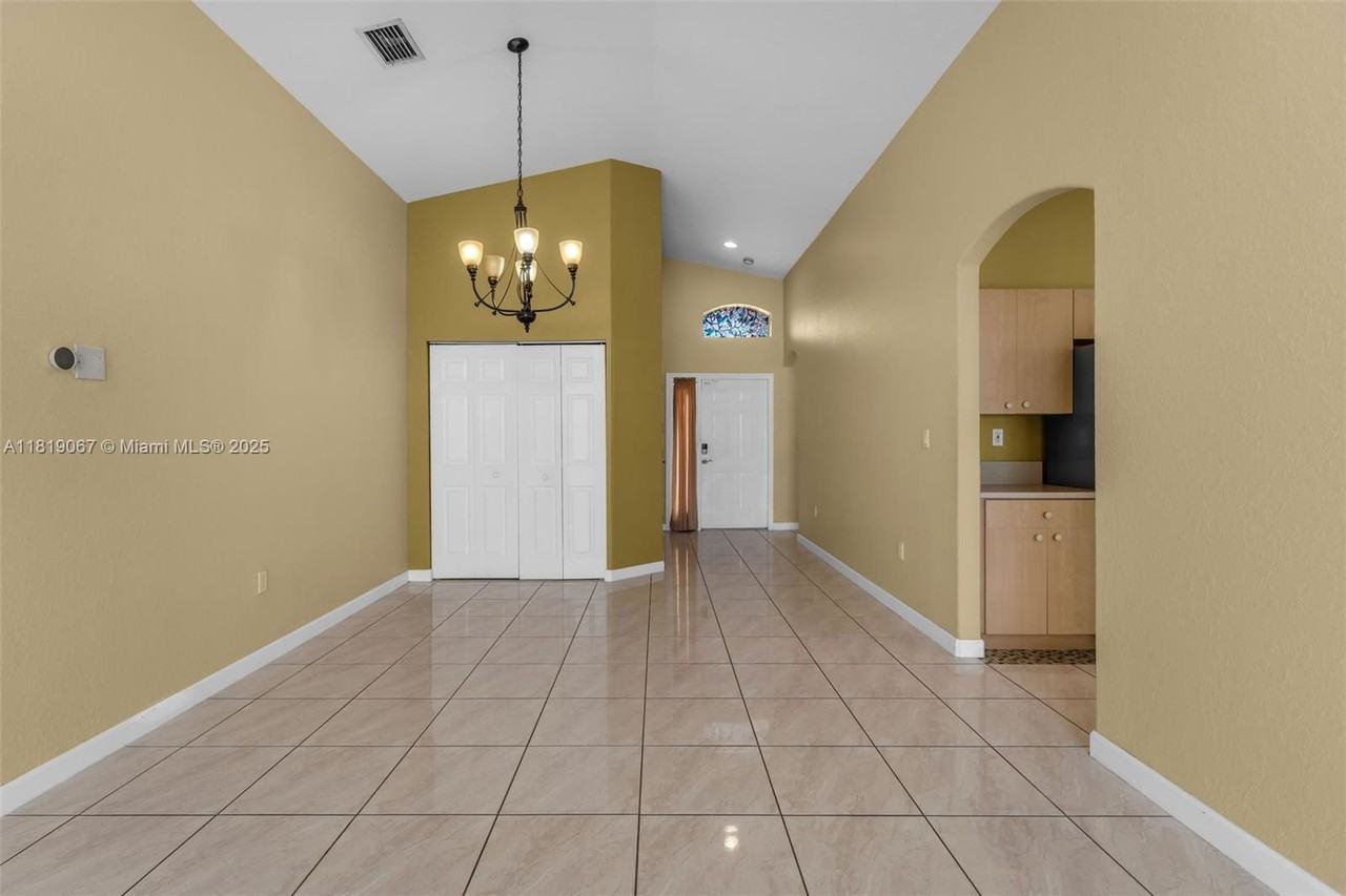 23935 Sw 108th Ave - Photo 3 of 3