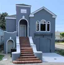 2224 Franklin Ave - Photo 1 of 1