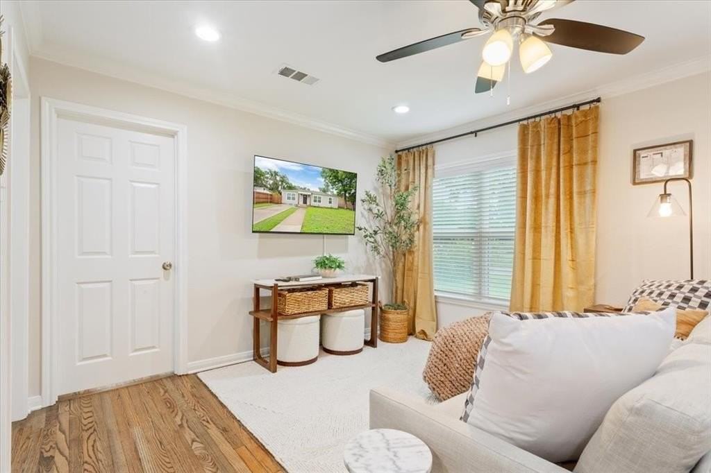 3413 N 26th St - Photo 6 of 30